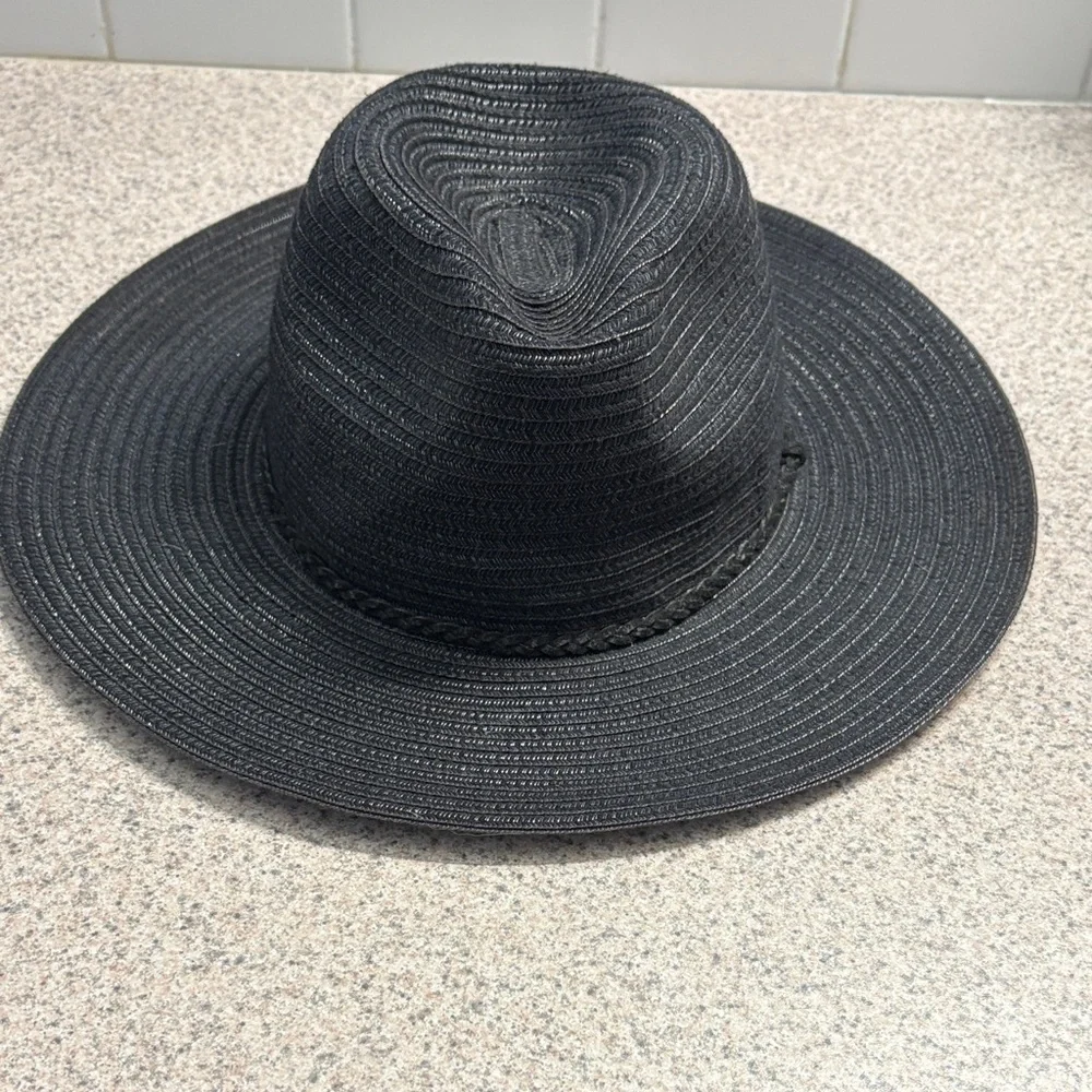 Free Press Elegant Black Fedora Hat